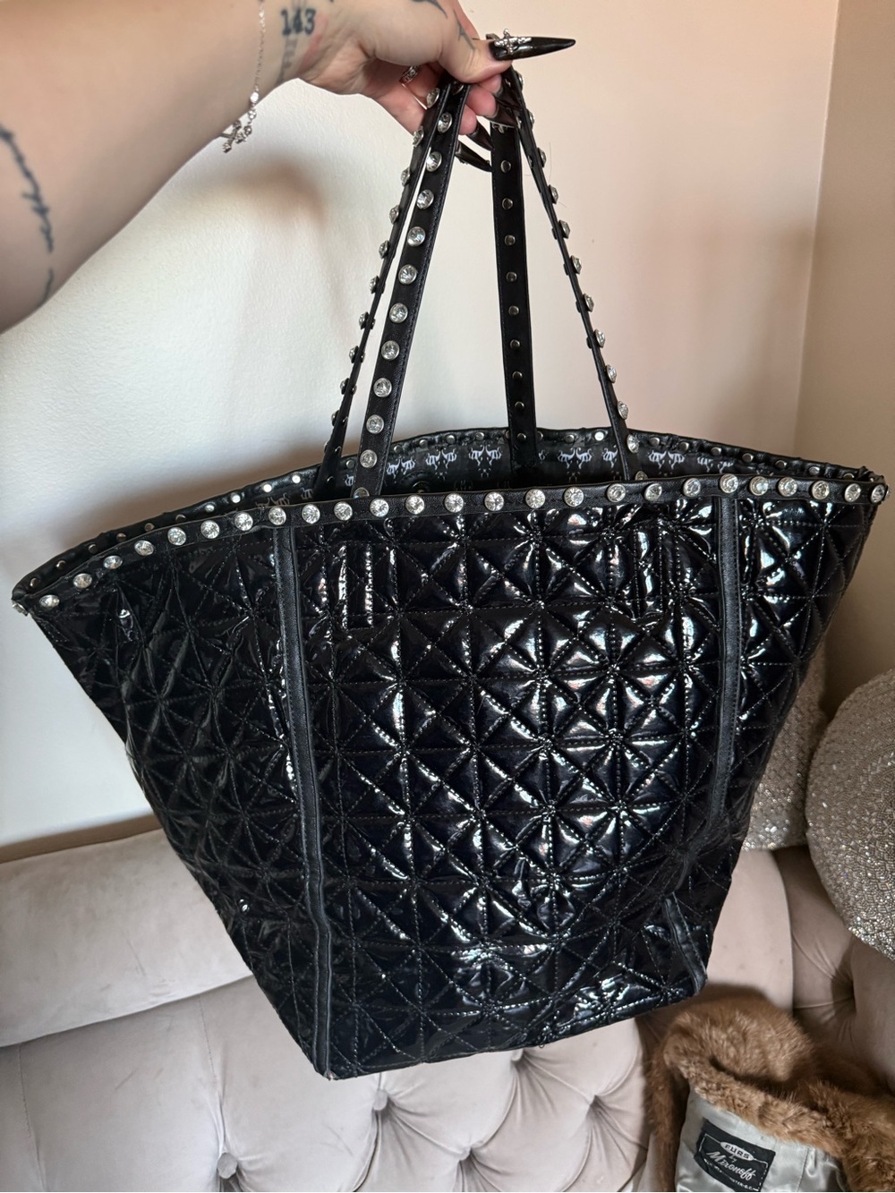 Black Studded Quilted Tote Bag - Women's Fashion